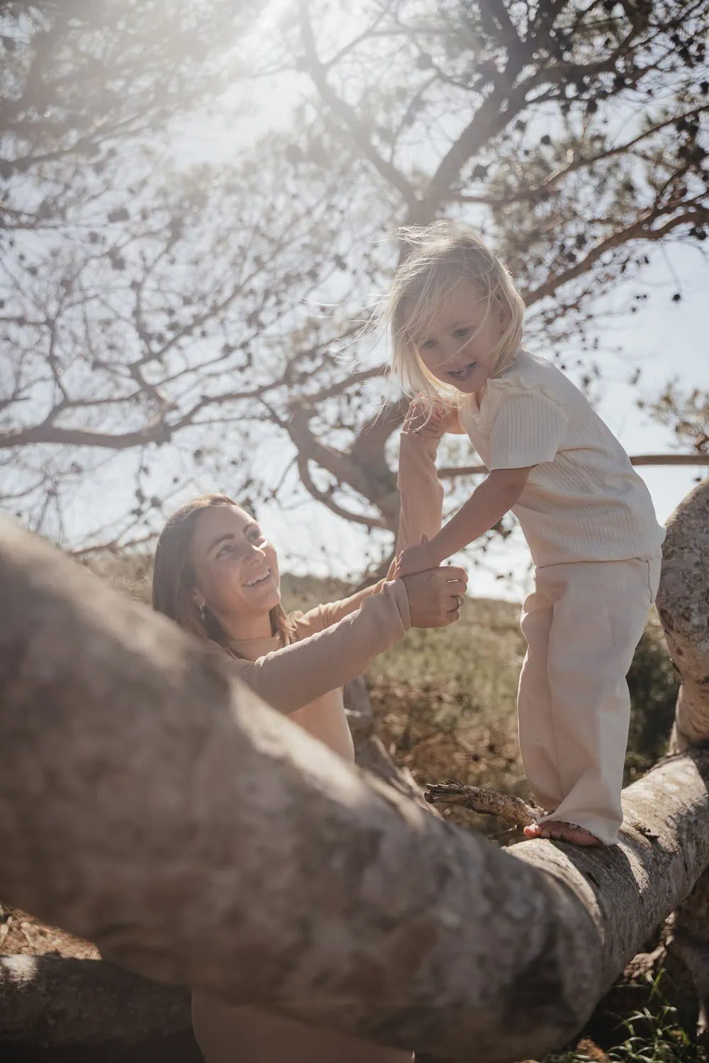 fotoshooting mutter tochter, fotoshooting freundinnen, mutter tochter tag was machen, mutter tochter tag köln, mutter tochter tag geschenk, mutter tochter tag ideen, mutter tochter beziehung, mutter tochter aktivitäten, mutter tochter shooting, mutter tochter partnerlook, mutter tochter outfit, fotoshooting mutter tochter fotoshooting ideen mutter tochter, fotoshooting mama tochter, fotoshooting beste freundinnen mutter tochter bindung stärken, matching outfits fotoshooting, mutter tochter shooting köln, mutter tochter shooting düsseldorf, familien portrait, persönliches geschenk freundin, fotoshooting schenken, persönliches geschenk mutter, persönliches geschenk oma, persönliches geschenk tante, mutter tochter beziehung stärken, familien fotoshooting bonn, familien fotoshooting düsseldorf, familien fotoshooting erwachsene, fotoshooting für familien, fotoshooting für freundinnen, familien fotoshooting ideen, familien fotoshooting im studio, familien fotoshooting köln, familien fotoshooting koblenz, familien fotoshooting kleidung, familien fotoshooting nrw, familien fotoshooting outfit, professionelles familien fotoshooting, Mama Tochter Fotoshooting, Mutter Tochter Outfit, mutter tochter shooting-ideen, mutter tochter-shooting erwachsene, Mutter-Kind Shooting, großeltern shooting, fotoshooting oma enkel, best friends fotoshooting, Freunde Fotoshooting, Fotoshooting der Generationen, bindungsorientierte Fotografie, Bindungsorientierte Fotografin, Mommy & Me, schwestern shooting, geschwister shooting, fotoshooting freundinnen köln, Freundschaftsshooting, Beste Freundinnen Fotoshooting, Fotoshooting Freundinnen Outfit, Fotoshooting beste Freundin, gutschein fotoshooting beste freundin, Family & Friends Fotoshooting, Tante Nichte Shooting, weiblichkeit feiern